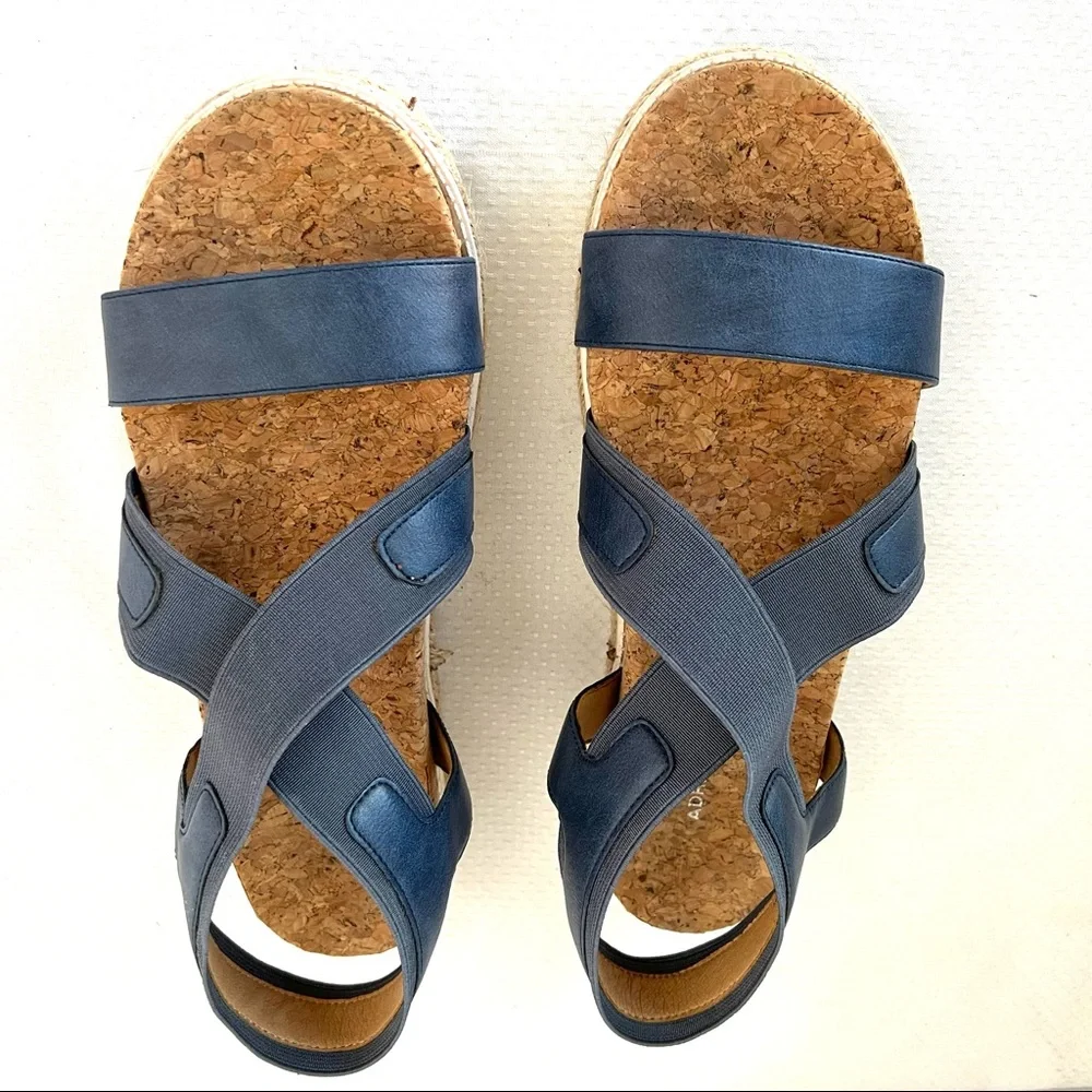 Adrienne Vittadini Sport Sandals - Picture 3 of 10